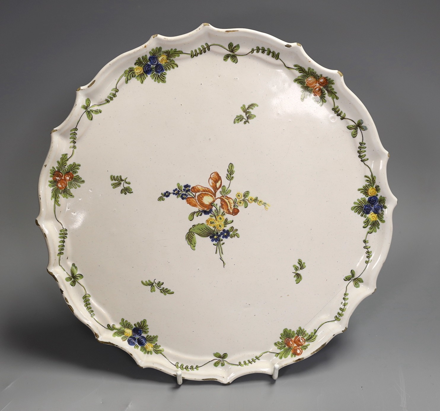 A 19th century Italian maiolica shaped tray, 27.5cm